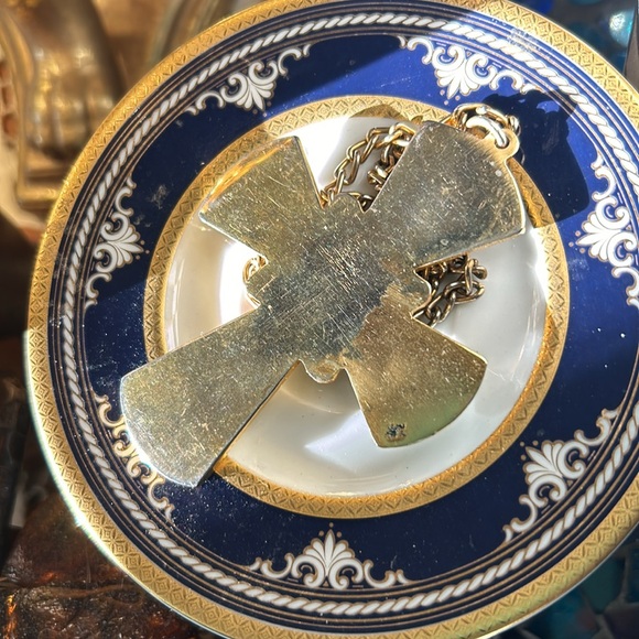 Vintage Victorian Style Pendant Cross - Picture 6 of 9